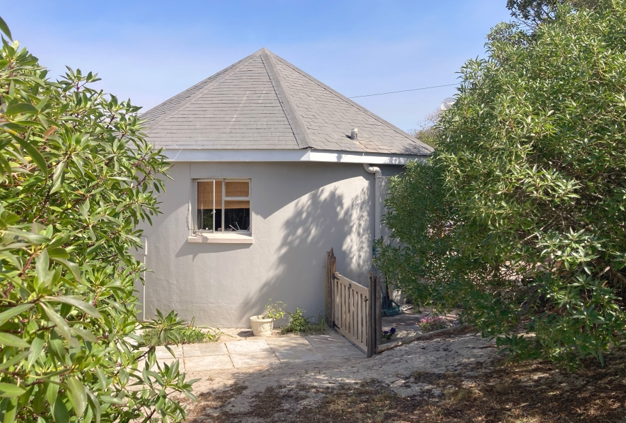 1 Bedroom Property for Sale in Meerensee Western Cape